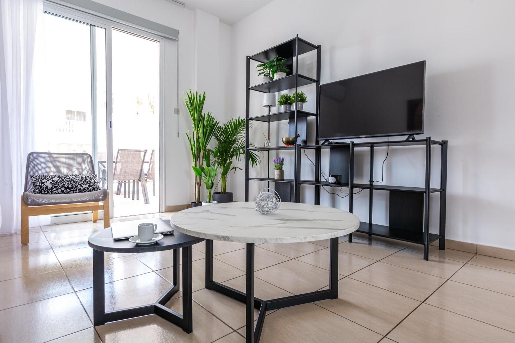 Beautiful 2 Bed Apartment In Paphos Cyprus 외부 사진
