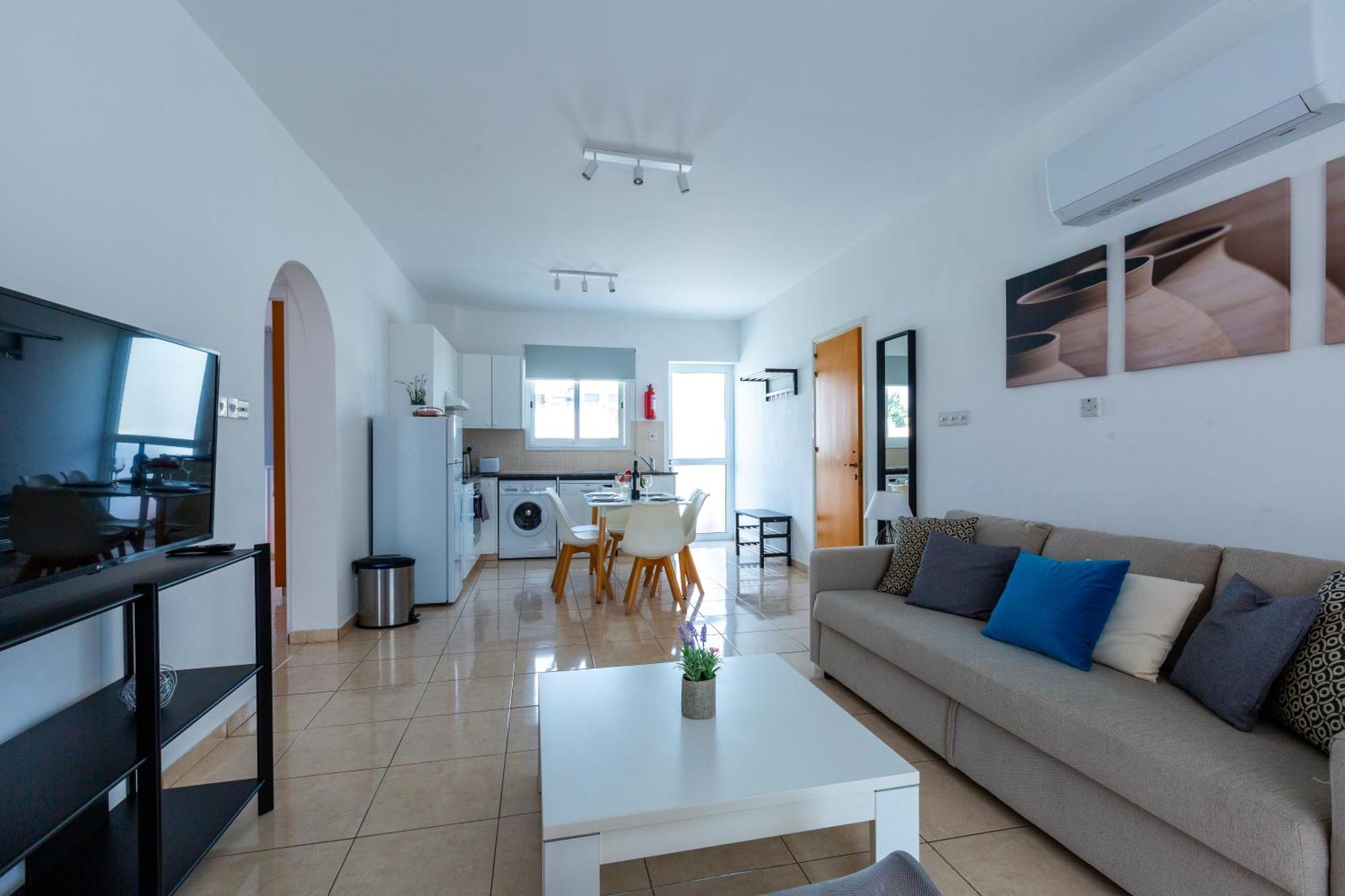 Beautiful 2 Bed Apartment In Paphos Cyprus 외부 사진