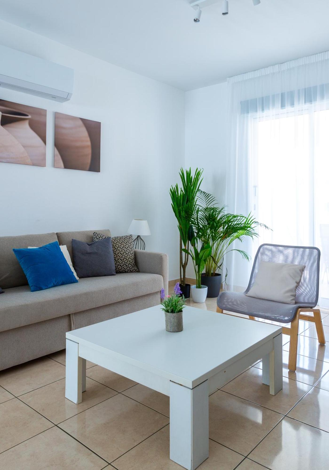 Beautiful 2 Bed Apartment In Paphos Cyprus 외부 사진
