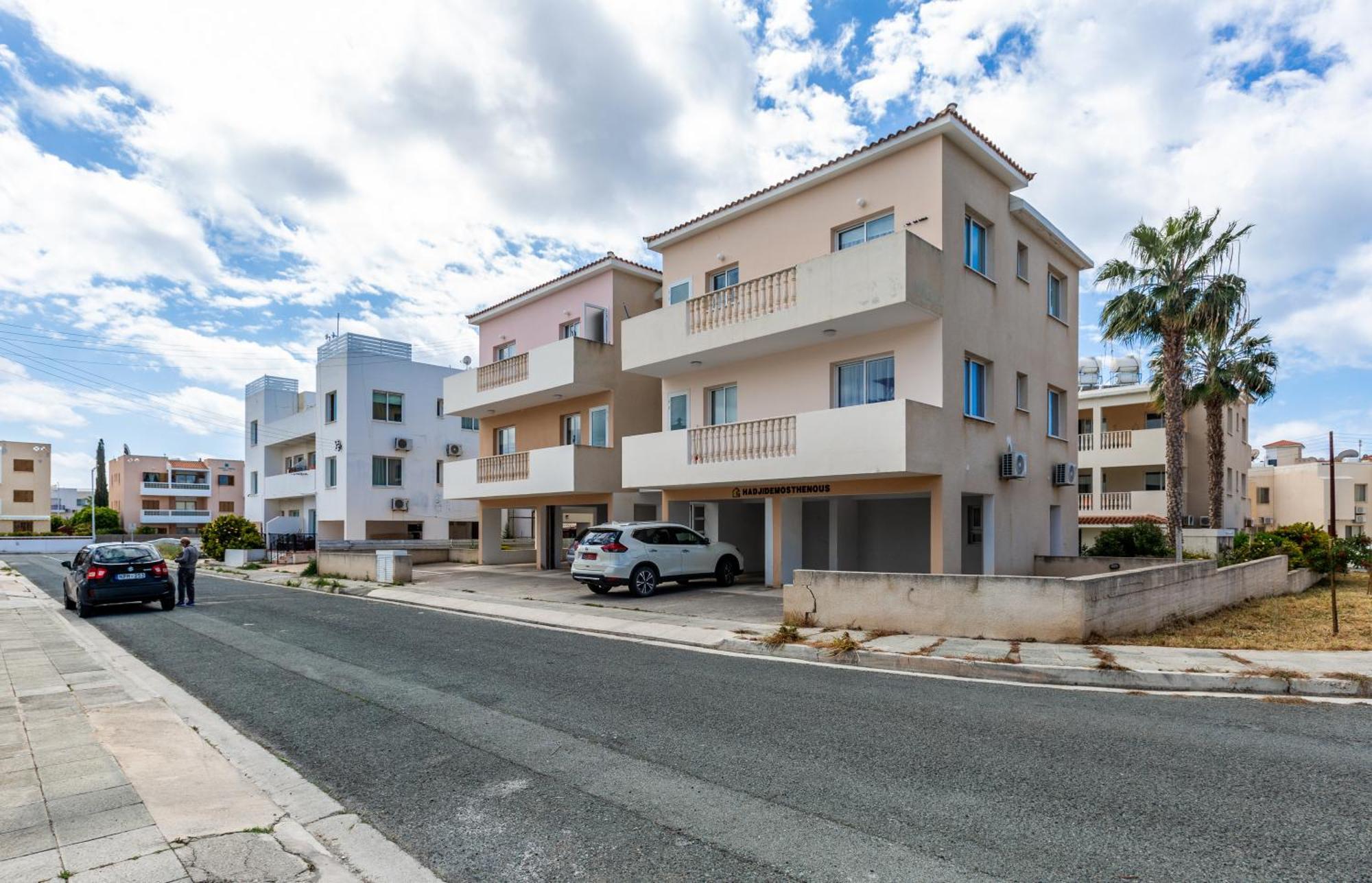 Beautiful 2 Bed Apartment In Paphos Cyprus 외부 사진