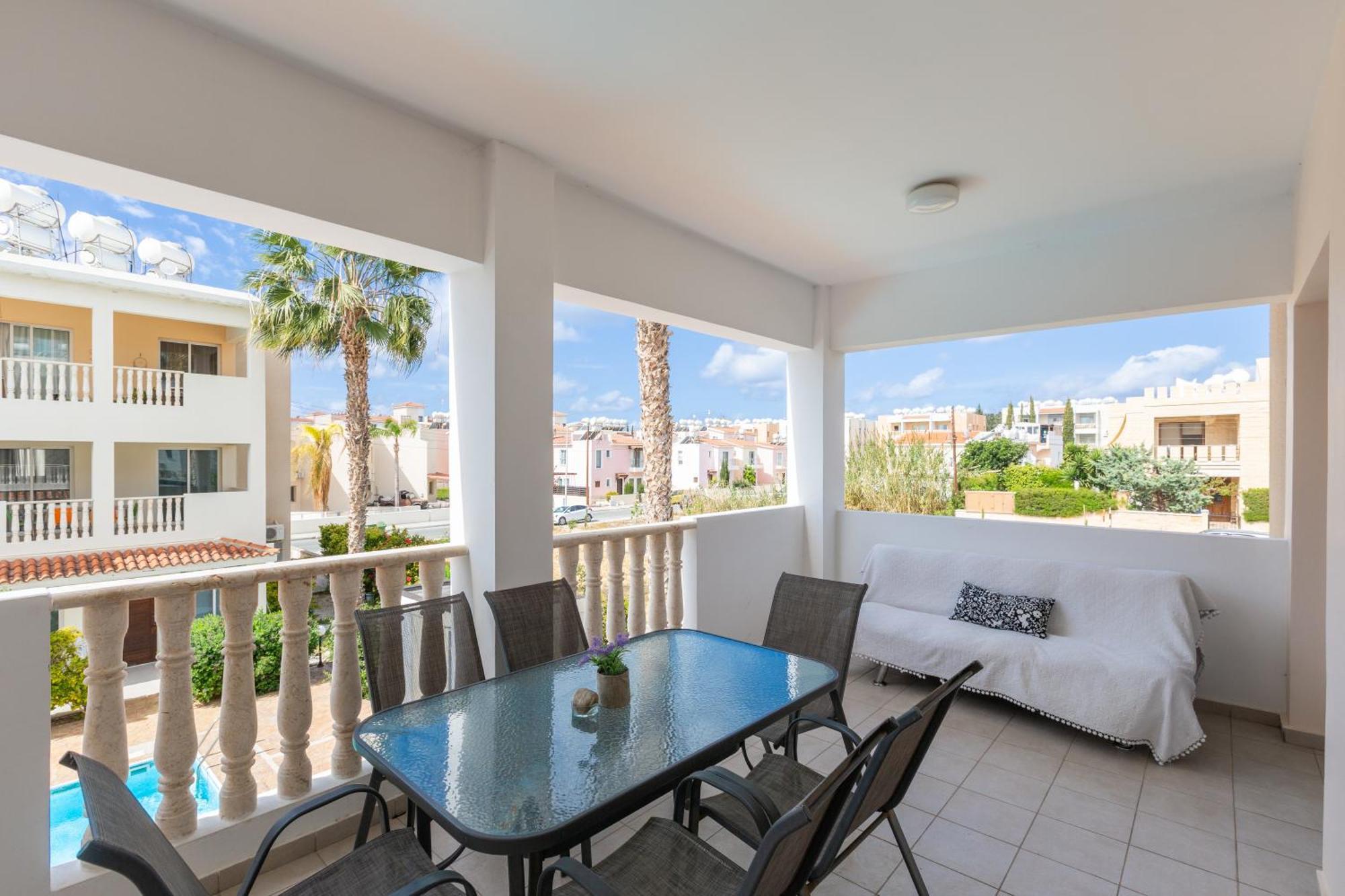 Beautiful 2 Bed Apartment In Paphos Cyprus 외부 사진