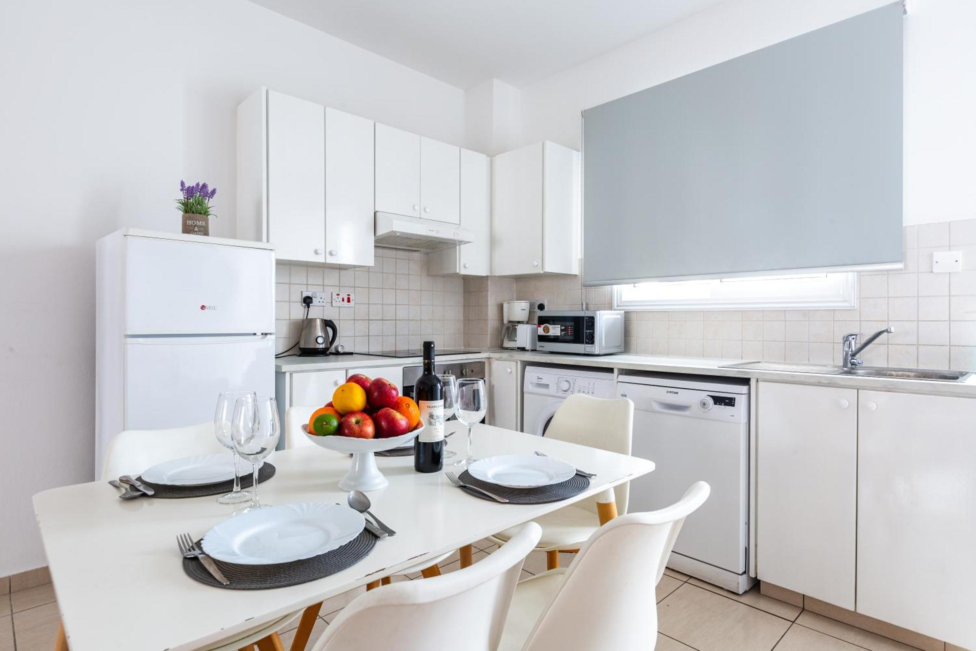 Beautiful 2 Bed Apartment In Paphos Cyprus 외부 사진