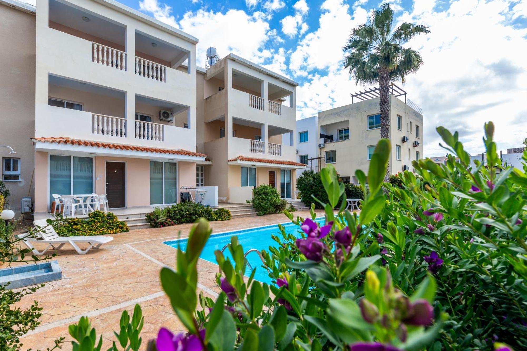 Beautiful 2 Bed Apartment In Paphos Cyprus 외부 사진