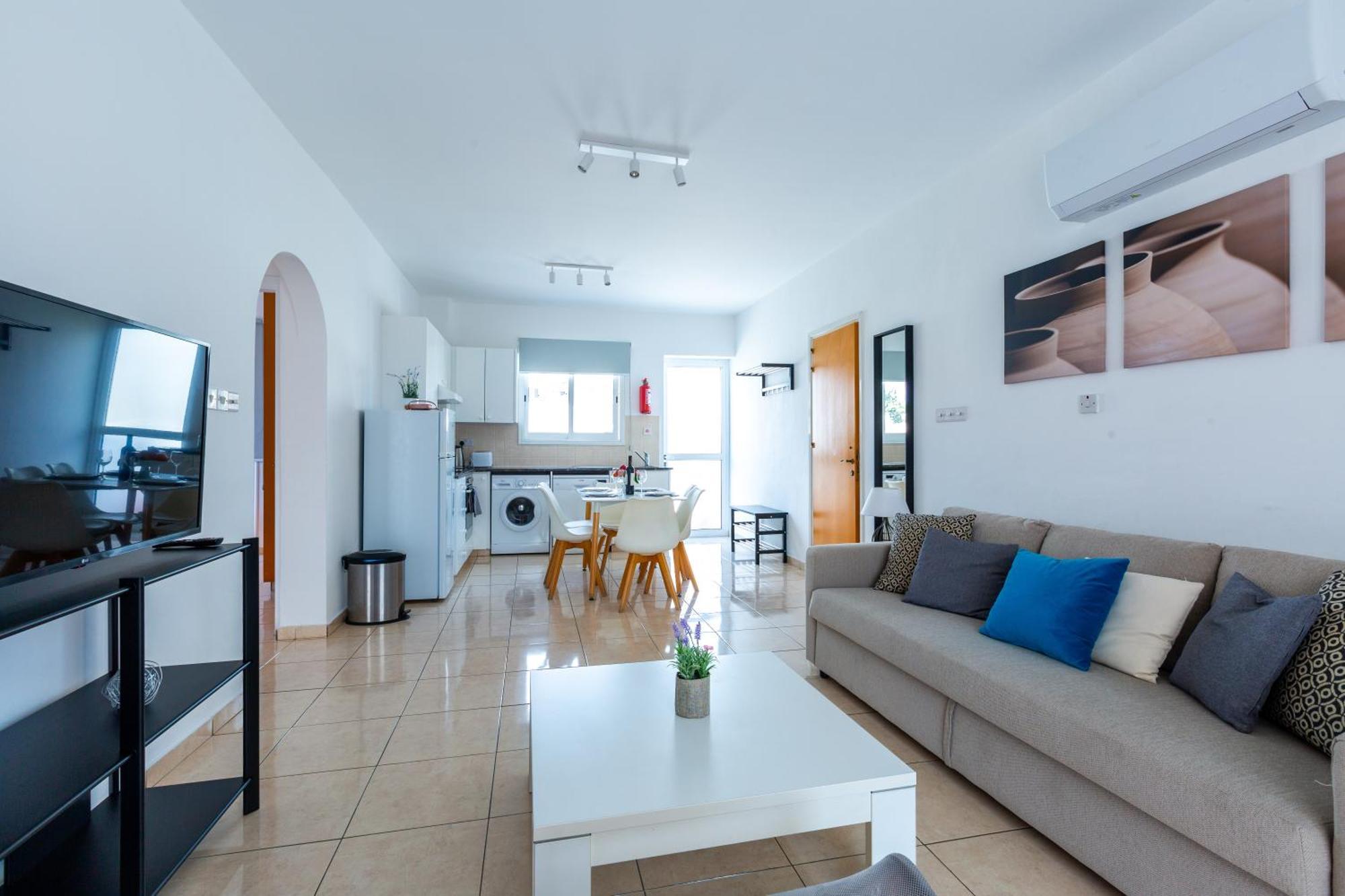 Beautiful 2 Bed Apartment In Paphos Cyprus 외부 사진